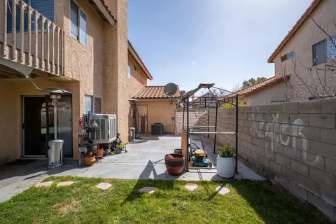 Exterior - 657 Martha Ct, Lancaster, CA 93535 photo 12 of 12