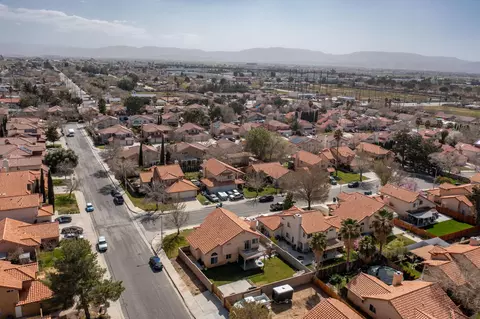 View/Area - 657 Martha Ct, Lancaster, CA 93535 photo 10 of 10