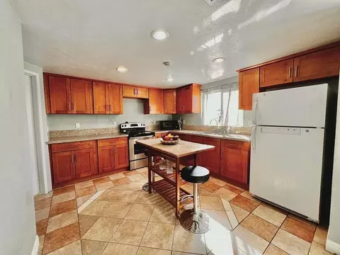 Kitchen - 12130 Avenue S9 E, Littlerock, CA 93543 photo 1 of 1