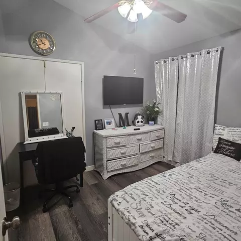 Bedroom - 36833 57th St E, Palmdale, CA 93552 photo 6 of 6