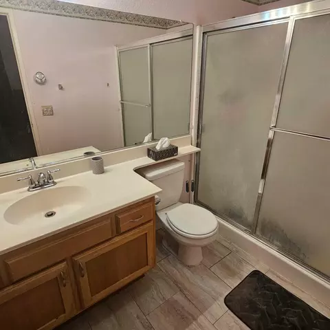 Bath - 36833 57th St E, Palmdale, CA 93552 photo 2 of 2