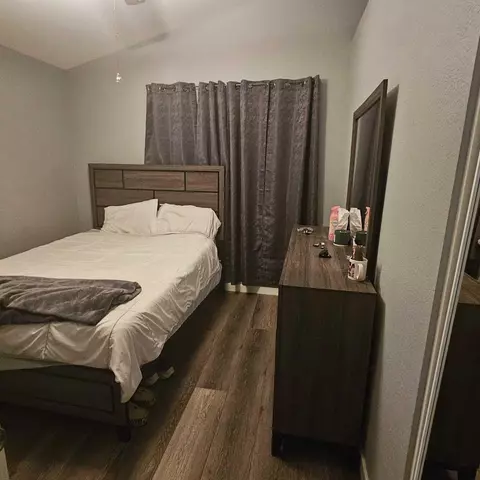 Bedroom - 36833 57th St E, Palmdale, CA 93552 photo 4 of 6