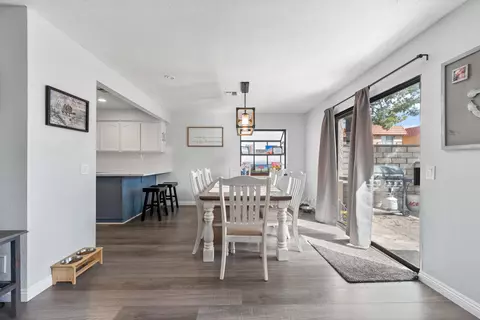Dining - 208 Eagle Ln, Palmdale, CA 93551 photo 1 of 4