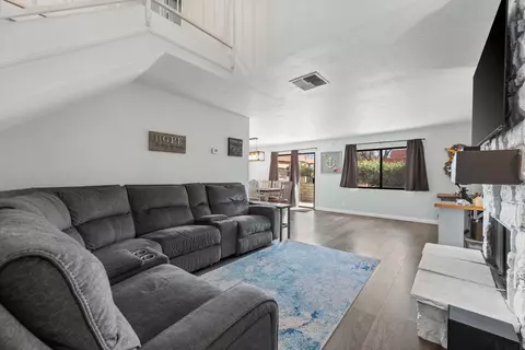Living - 208 Eagle Ln, Palmdale, CA 93551 photo 1 of 4
