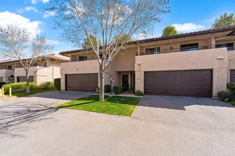 Exterior - 208 Eagle Ln, Palmdale, CA 93551 photo 2 of 16