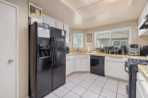 43733 Bravo Ln, Lancaster, CA 93535 photo 7