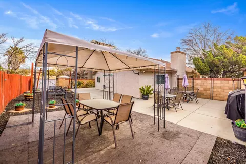 43733 Bravo Ln, Lancaster, CA 93535 photo 16