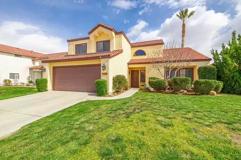 44244 Halcom Ave, Lancaster, CA 93536