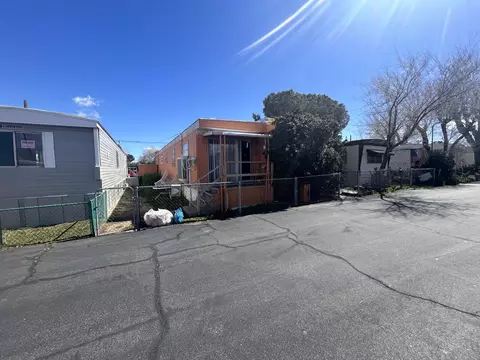 37311 47th St E #SPC 17, Palmdale, CA 93552 photo 2