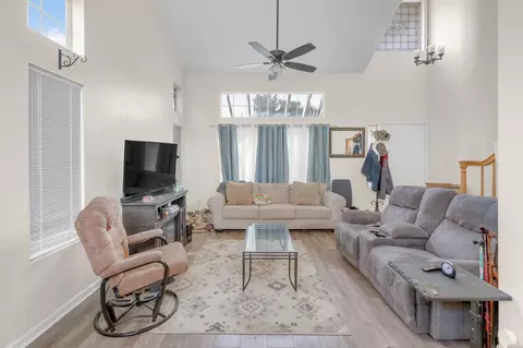 3445 Bromley Ct, Palmdale, CA 93551 photo 6