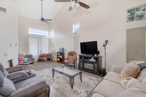 3445 Bromley Ct, Palmdale, CA 93551 photo 5