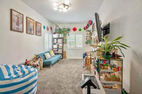 Other - 30414 Sequoia Ct, Castaic, CA 91384 photo 3 of 7