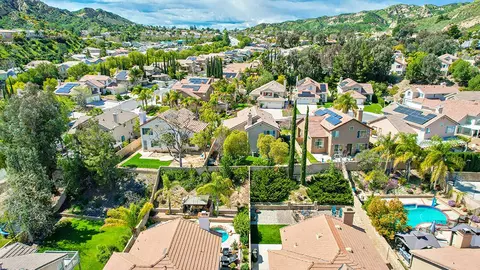 View/Area - 30414 Sequoia Ct, Castaic, CA 91384 photo 1 of 1