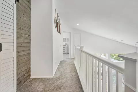 Entry Way - 30414 Sequoia Ct, Castaic, CA 91384 photo 2 of 2