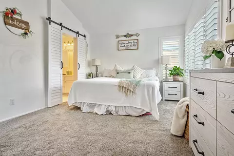 Bedroom - 30414 Sequoia Ct, Castaic, CA 91384 photo 8 of 8