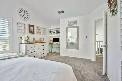 Bedroom - 30414 Sequoia Ct, Castaic, CA 91384 photo 7 of 8