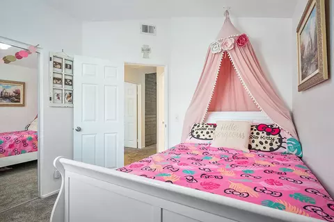 Bedroom - 30414 Sequoia Ct, Castaic, CA 91384 photo 5 of 8
