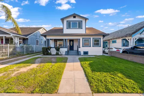 1328 49th St W, Los Angeles, CA 90037