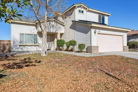 3801 Ave J 12 W, Lancaster, CA 93536