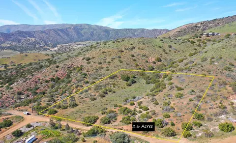 Dwight Lee Street, Acton, CA 93510