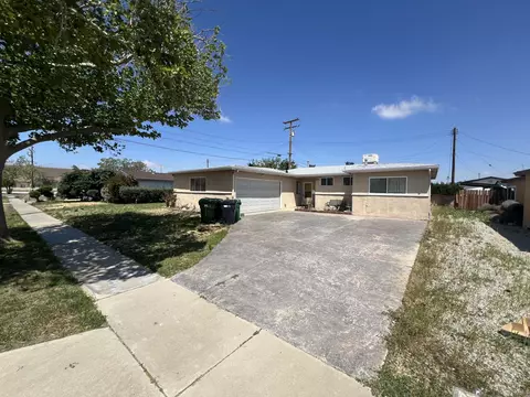 641 Lancaster Blvd E, Lancaster, CA 93535 photo 6