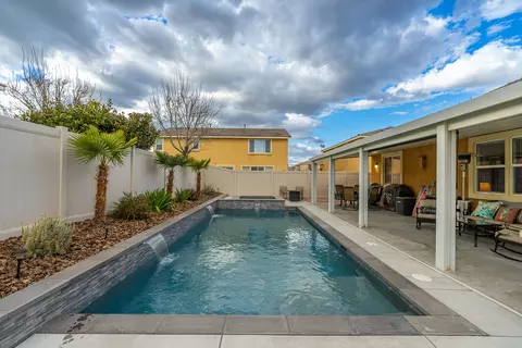 Exterior - 43903 Windrose Pl, Lancaster, CA 93536 photo 14 of 16