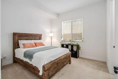 Bedroom - 43903 Windrose Pl, Lancaster, CA 93536 photo 5 of 6