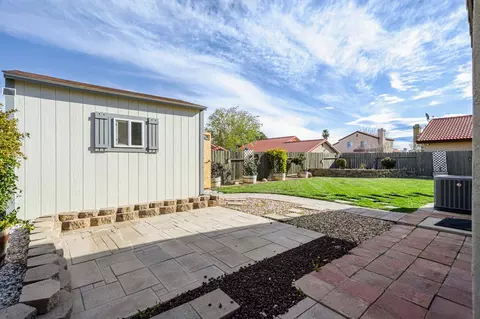 Exterior - 1621 Crestview Ct, Lancaster, CA 93535 photo 7 of 8