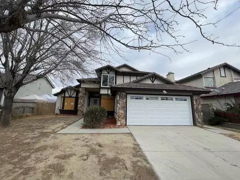 Exterior - 2331 Kildare St E, Lancaster, CA 93535 photo 2 of 5