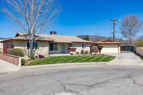 23 Pauley Ct, Tehachapi, CA 93561 photo 2
