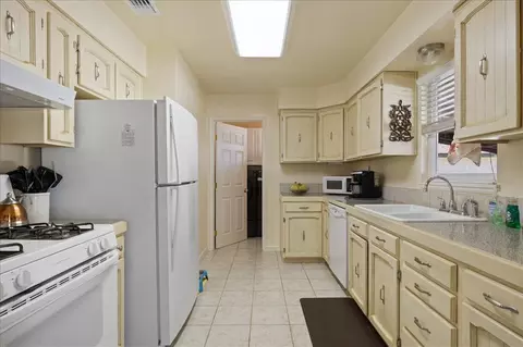 23 Pauley Ct, Tehachapi, CA 93561 photo 9