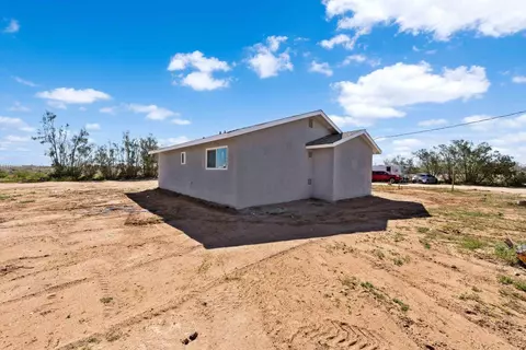 Exterior - 12697 Daisy St, Boron, CA 93516 photo 3 of 6