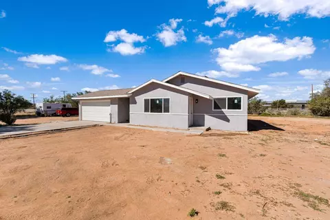 Exterior - 12697 Daisy St, Boron, CA 93516 photo 4 of 6