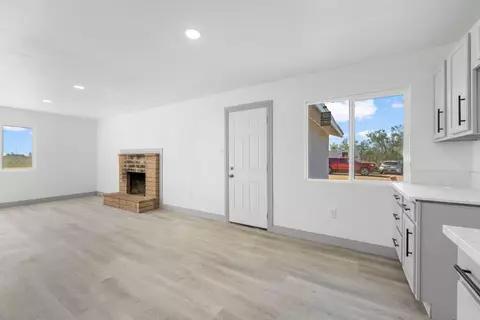 Living - 12697 Daisy St, Boron, CA 93516 photo 1 of 3
