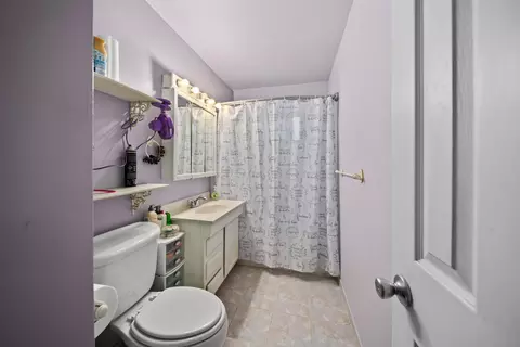 Bath - 15901 Rexroth Dr, Mojave, CA 93501 photo 2 of 2