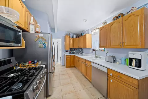 Kitchen - 15901 Rexroth Dr, Mojave, CA 93501 photo 3 of 3