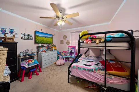 Bedroom - 15901 Rexroth Dr, Mojave, CA 93501 photo 4 of 5