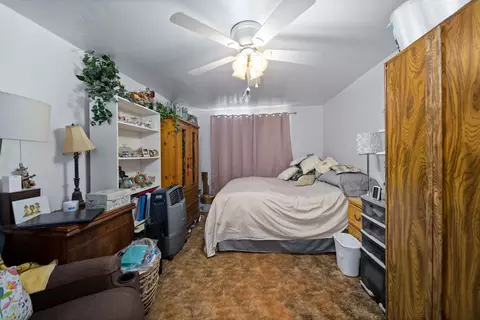 Bedroom - 15901 Rexroth Dr, Mojave, CA 93501 photo 3 of 5