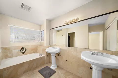Bath - 38101 52nd St E, Palmdale, CA 93552 photo 4 of 5
