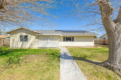 8805 Avenue U6 E, Littlerock, CA 93543