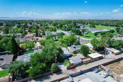 View/Area - 44848 Kingtree Ave, Lancaster, CA 93534 photo 1 of 1
