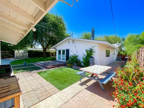 Exterior - 44848 Kingtree Ave, Lancaster, CA 93534 photo 5 of 13
