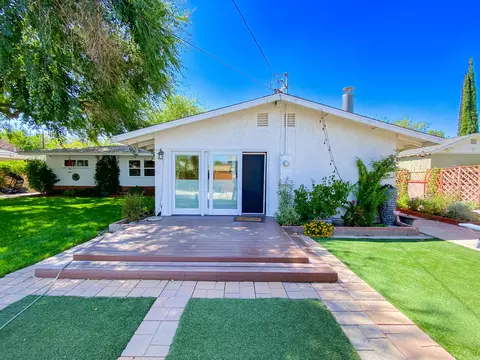 Exterior - 44848 Kingtree Ave, Lancaster, CA 93534 photo 3 of 13