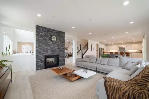Living - 2155 Rockrose St, Palmdale, CA 93551 photo 7 of 9