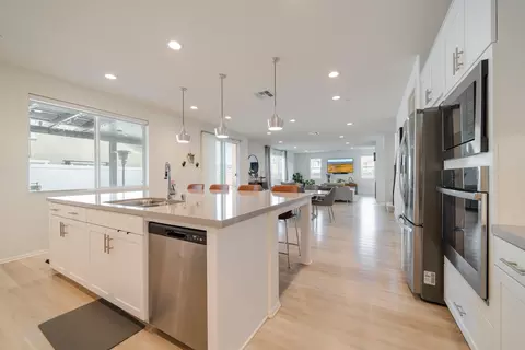 Kitchen - 2155 Rockrose St, Palmdale, CA 93551 photo 2 of 5