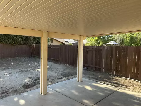 45829 Suffolk Dr, Lancaster, CA 93534 photo 13