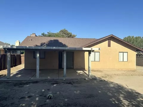 45829 Suffolk Dr, Lancaster, CA 93534 photo 15