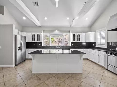 Kitchen - 31904 Cedarcroft Rd, Acton, CA 93510 photo 4 of 4