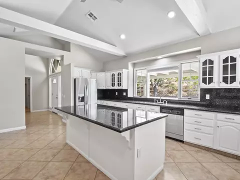 Kitchen - 31904 Cedarcroft Rd, Acton, CA 93510 photo 3 of 4