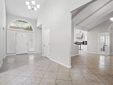 Entry Way - 31904 Cedarcroft Rd, Acton, CA 93510 photo 1 of 1